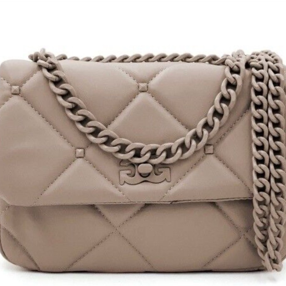 NWT Gilda Paris Soft Quilted Taupe |